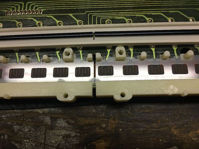 CP11_Key_Contact_Strip